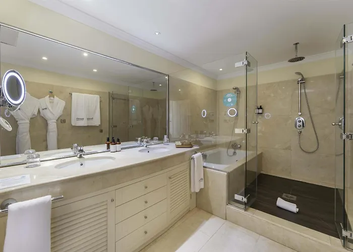 Barcelo Corralejo Bay - Adults Only Hotel