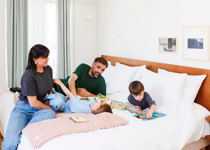 Alfred Hotels Paris Lecourbe- Hotel Renove