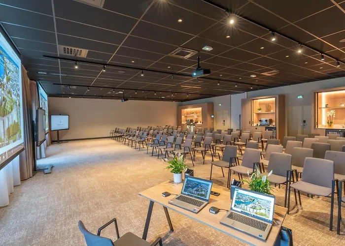 Novotel Angers Lac De Maine