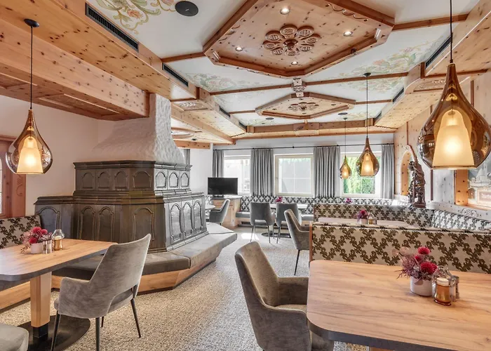 Apparthotel Talhof, Restaurant, Pool Und Spa Oberau