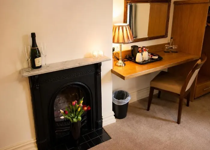 Wakefield Limes Lodge