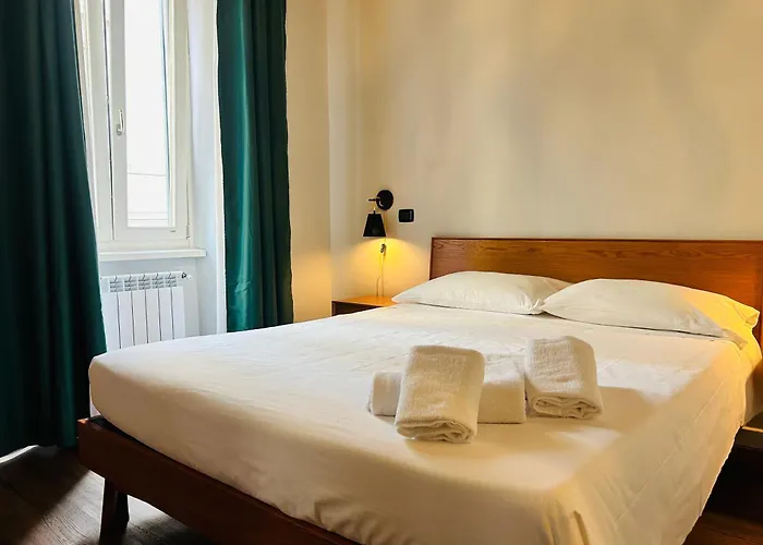 Cenci Bed & Breakfast Fontana Di Trevi Roma