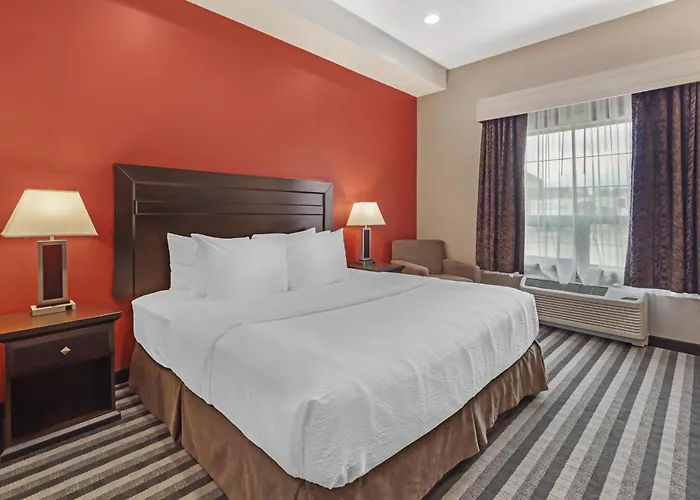Best Western Plus Meridian Lloydminster
