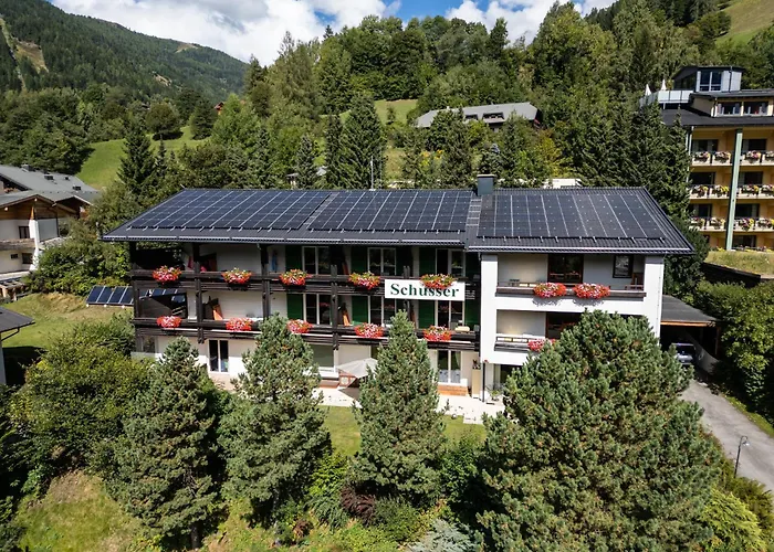 Gästehaus Schusser an der Therme, Frühstück, Doppelzimmer und Ferienwohnung Bad Kleinkirchheim