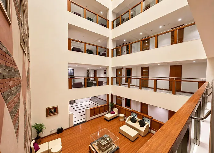 Hotel Ramada By Wyndham Jaipur