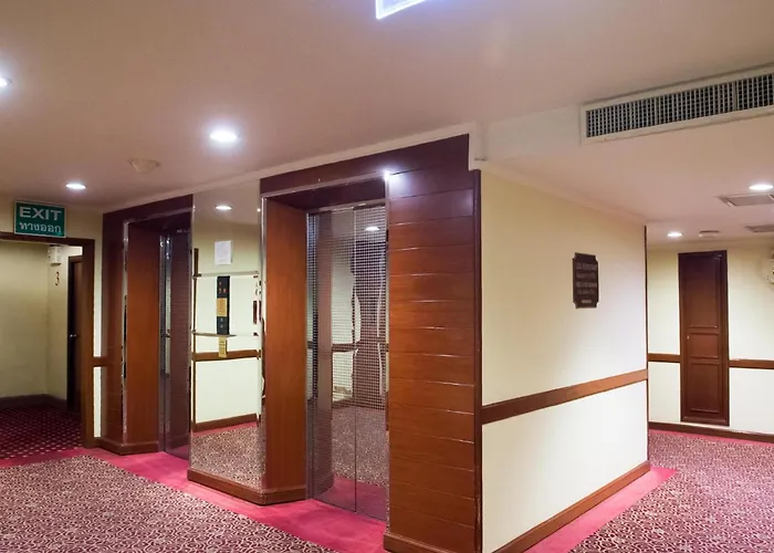 โรงแรมพาลาสโซ่ กรุงเทพมหานคร
