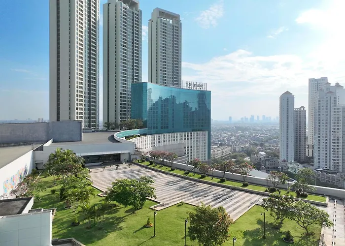 Pullman Jakarta Central Park