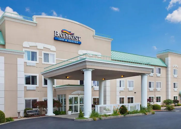Baymont By Wyndham Dale Hotel