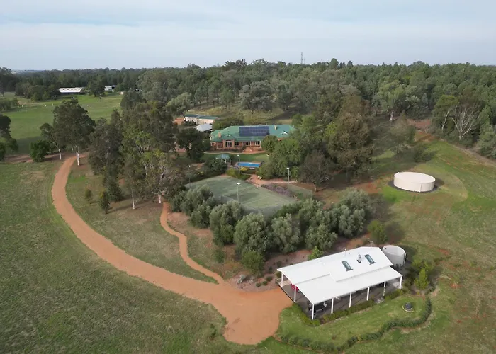 Pericoe Retreat Bed & Breakfast Dubbo