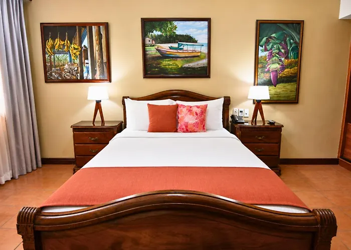 Hotel Casa Roland Golfito Resort