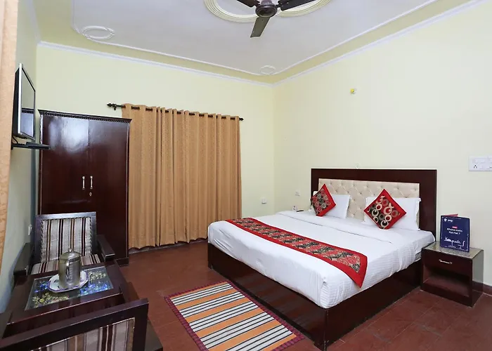 Hotel O Lake View Inn Bhimtal