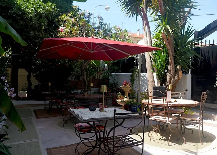 Logis Hotel Villa Victorine Nice