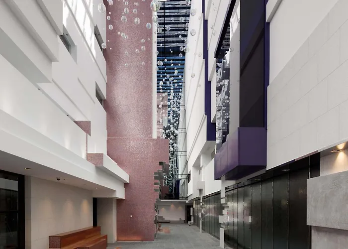 The Sebel Melbourne Docklands Hotel