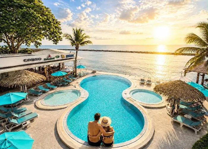 Combo Beach Hotel Samui เกาะสมุย