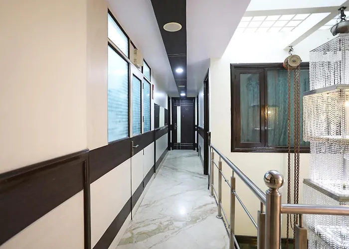 Hotel O Metro View Inn New Delhi