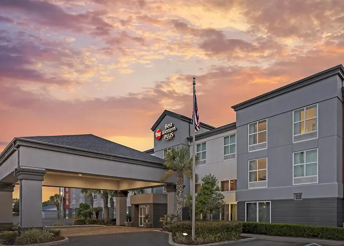 Best Western Plus Chain Of Lakes Inn & Suites Leesburg