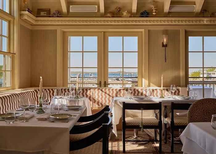 Faraway Sag Harbor Hotel