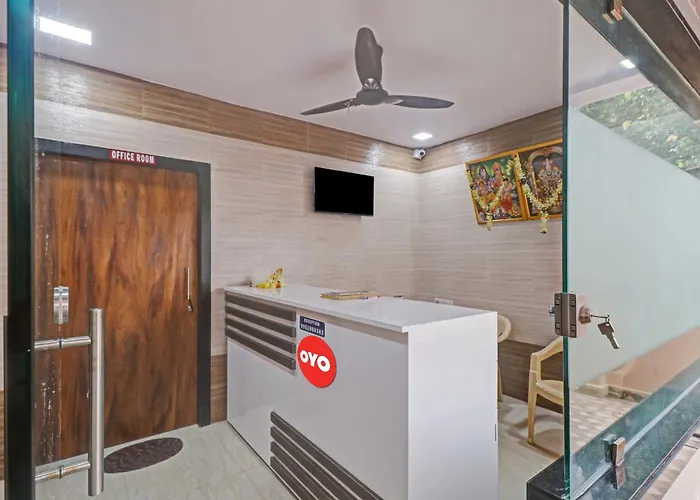 Hotel O Vallabha Residency Rajahmundry