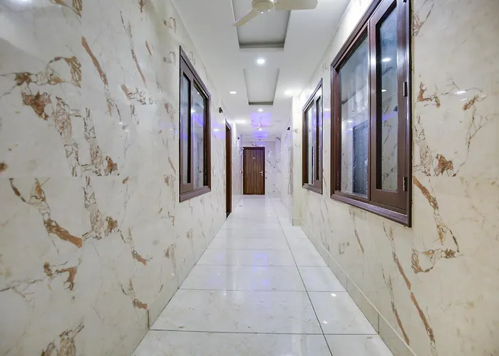 Hotel O Royal Mohali