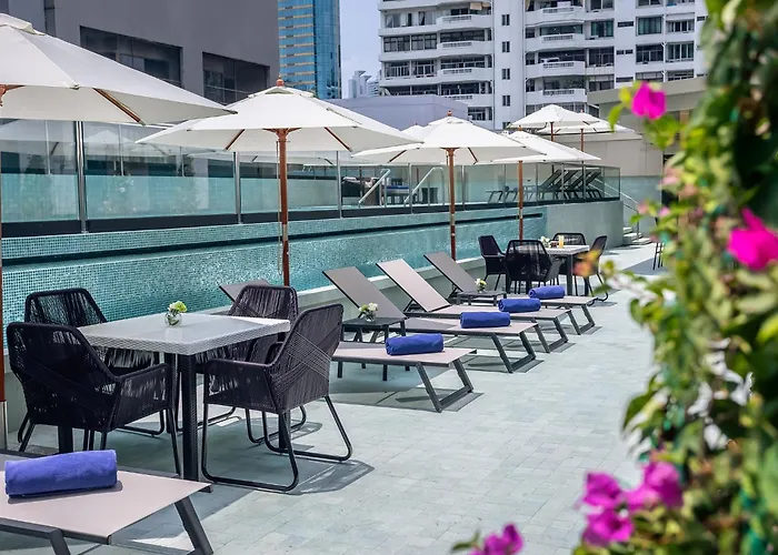 Court Wing Hotel Sukhumvit Bangkok