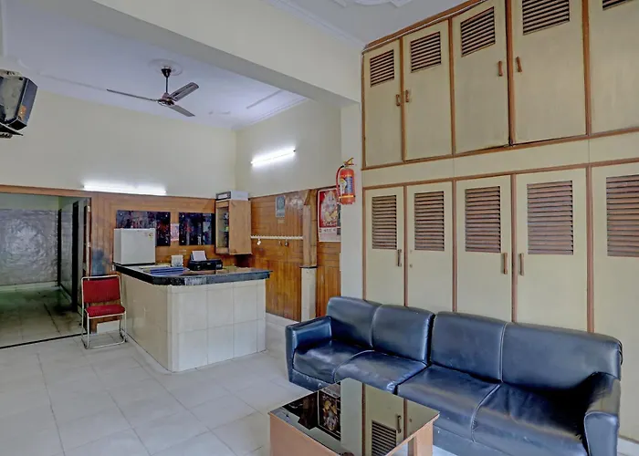 Hotel O Friday'S Bathinda
