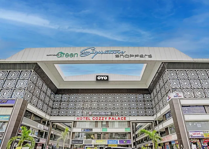 Hotel O Green Signature Surat