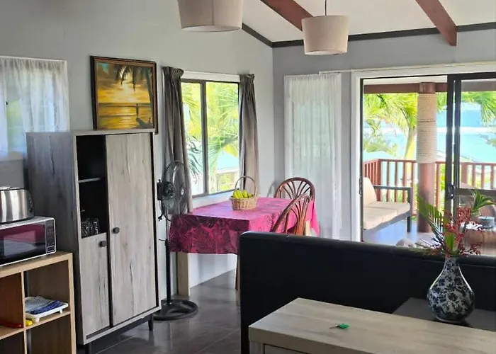 Sunset Palms Rarotonga Hotel