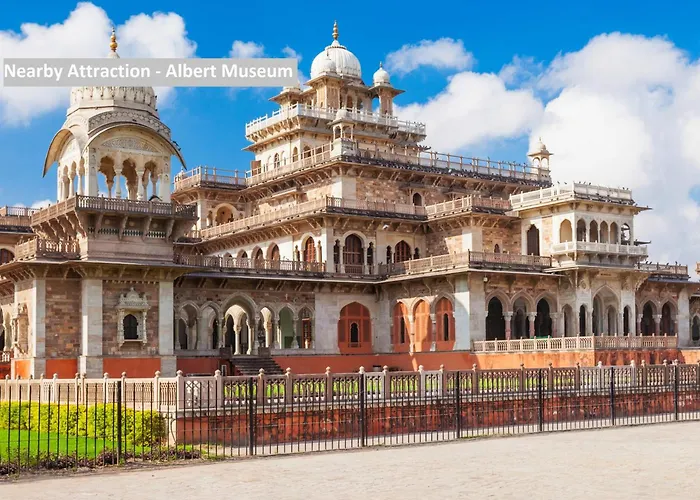 Hotel Maharani Plaza Jaipur