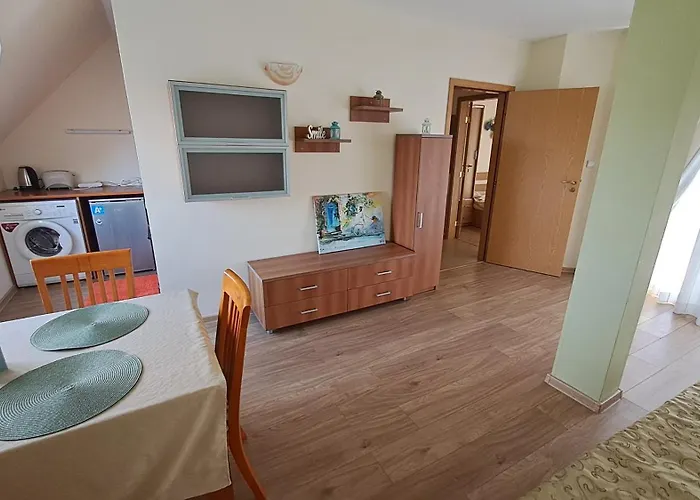 Aquaria Holiday Apartments Sunny Beach