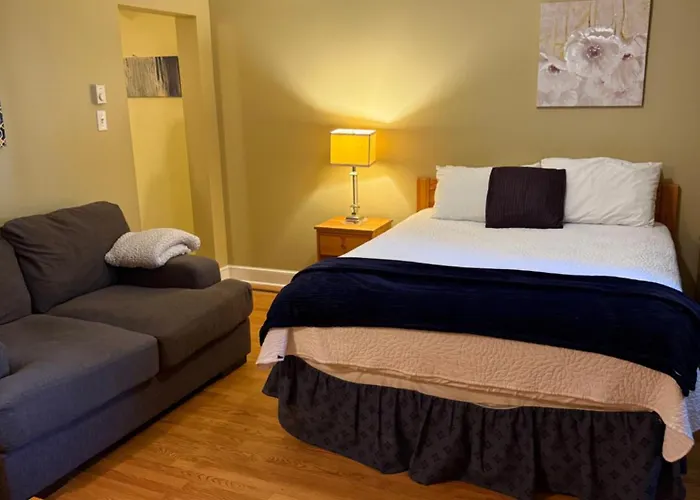 Midstream Manor Unit 1, Studio St. John's