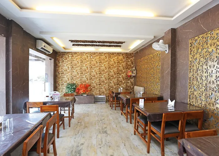 Collection O Hotel Pearl Raipur 