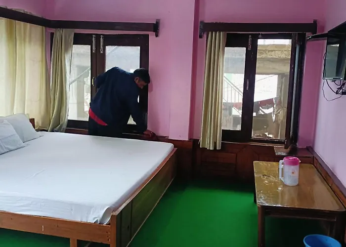 Hotel Hema Holiday Home Manali 