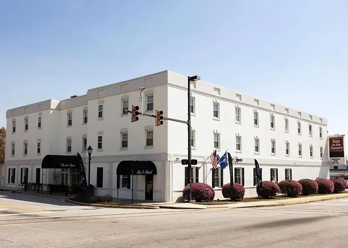Inn On The Square, An Ascend Collection Hotel Greenwood