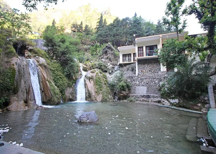 Hotel O Kempty Lake Adventure Resort Mussoorie