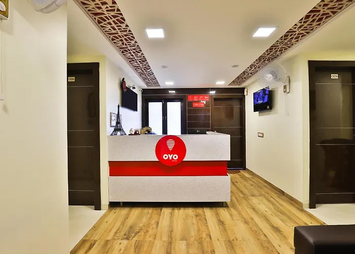 Hotel O Red Apple Ahmedabad