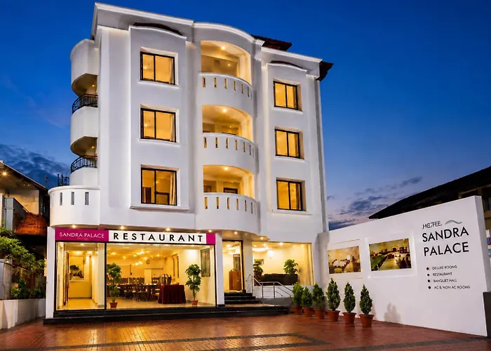 Hotel Sandra Palace Thekkady