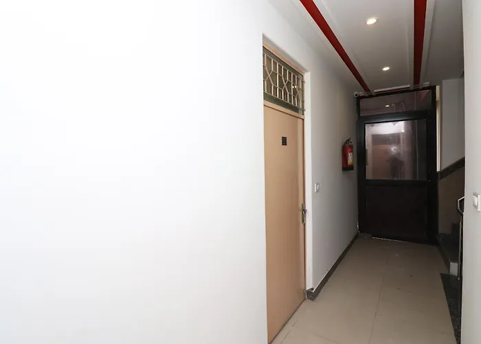 Hotel O Diamond Star New Delhi