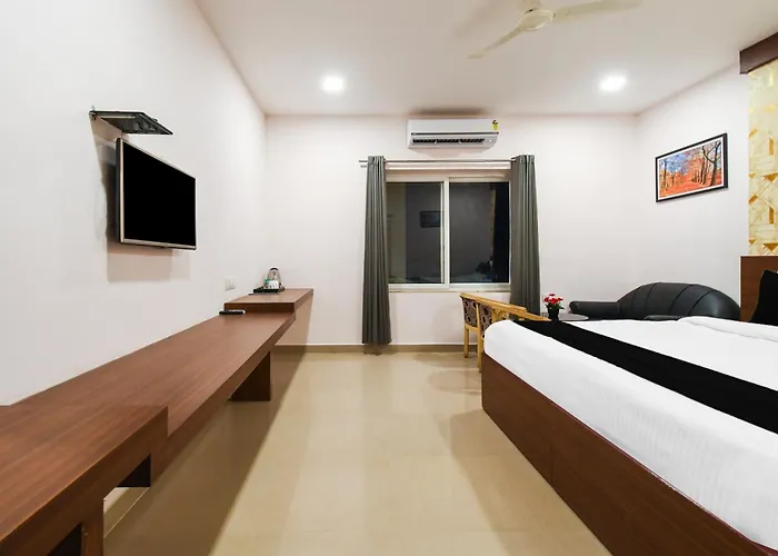 Super Townhouse Best Inn Khandagiri