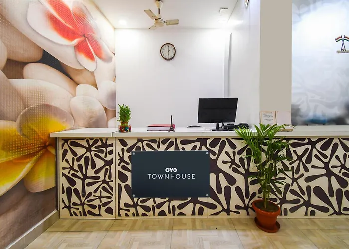Super Townhouse Best Inn Khandagiri