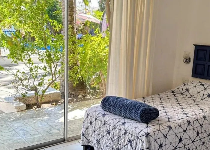 Hotel Calafia La Paz