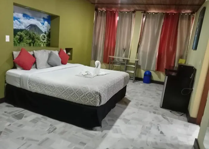 Kartagus Hotel San Salvador