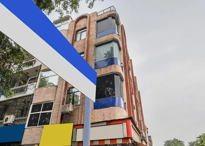 Hotel O Akash Continental New Delhi