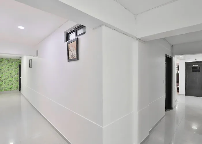 Hotel O Keshav Ahmedabad