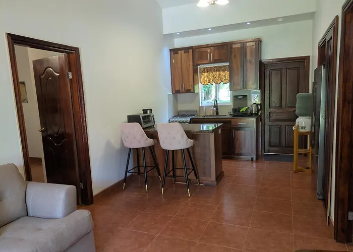 Kikiwitz Resort Belmopan