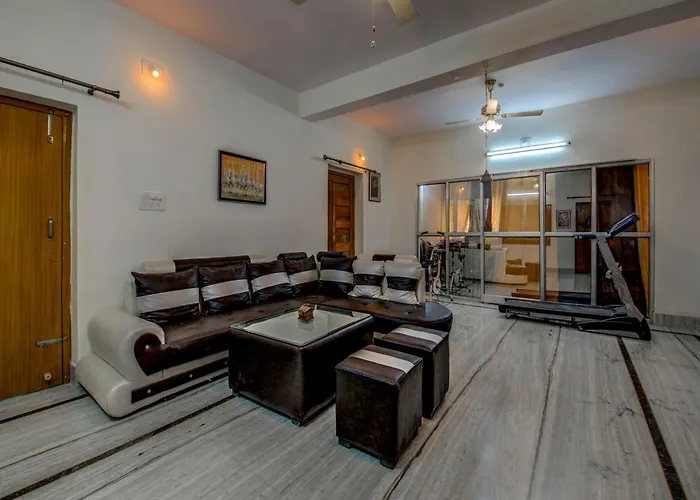 Hotel O Corporate Club Ranchi