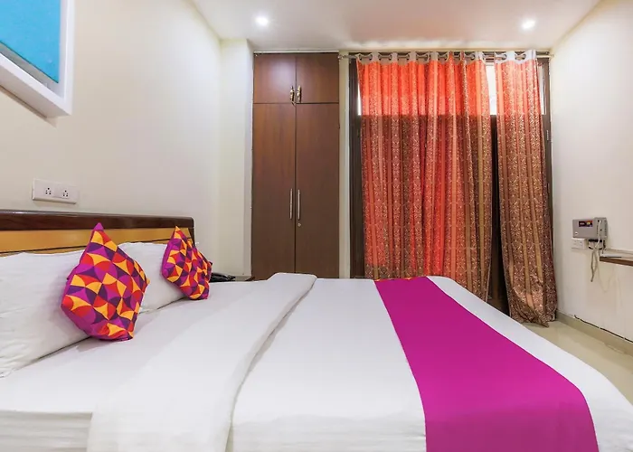 Hotel O Crystal Residency Gurgaon