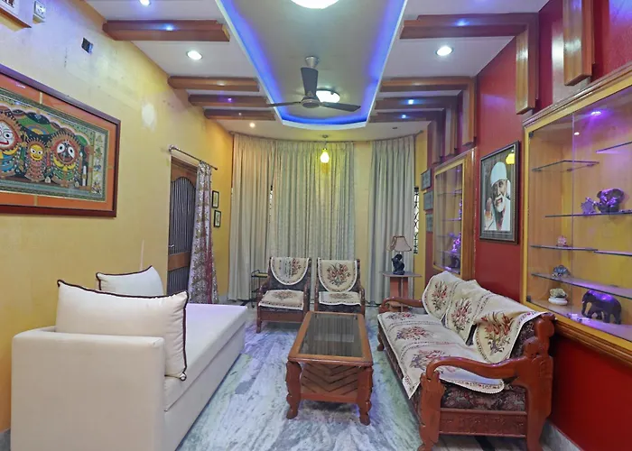 Hotel O Omm Sai Plaza Bhubaneswar