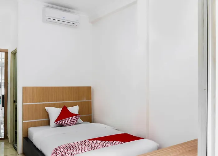 Super Oyo 617 Sukaraja Residence Syariah Bandung
