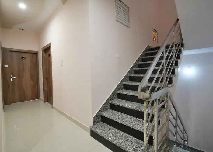 Hotel O Pratap Palace Kota 