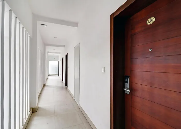 Super Oak Edassery'S Sealine Villa Stay Kochi